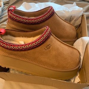 UGG Women’s Tasman Slippers - Chestnut Size 8